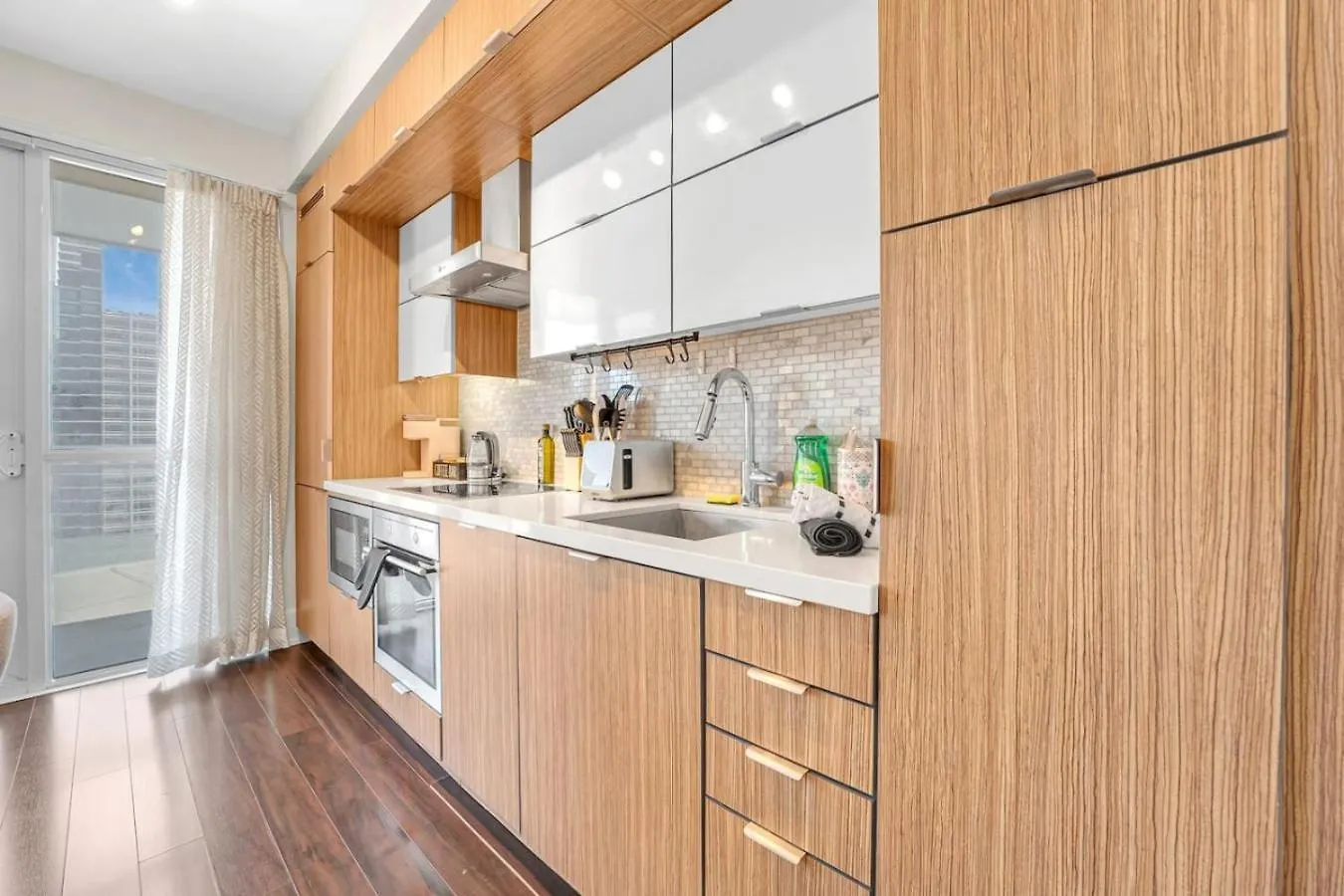 Villa Boho 2Bdrm Sleeps 6 Near Rogers Mtcc Union Cn Tower Toronto
