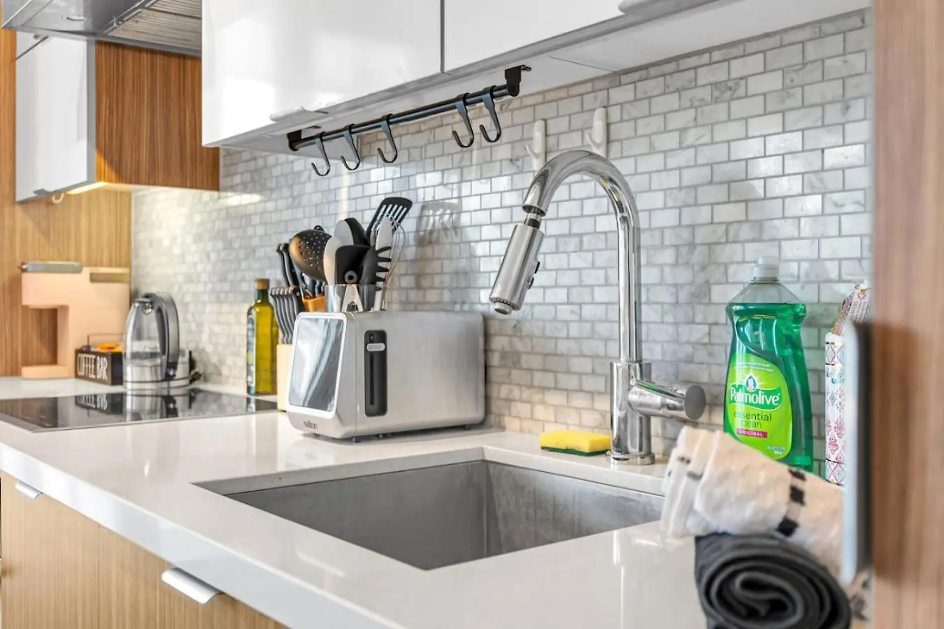 Villa Boho 2Bdrm Sleeps 6 Near Rogers Mtcc Union Cn Tower Toronto Canada