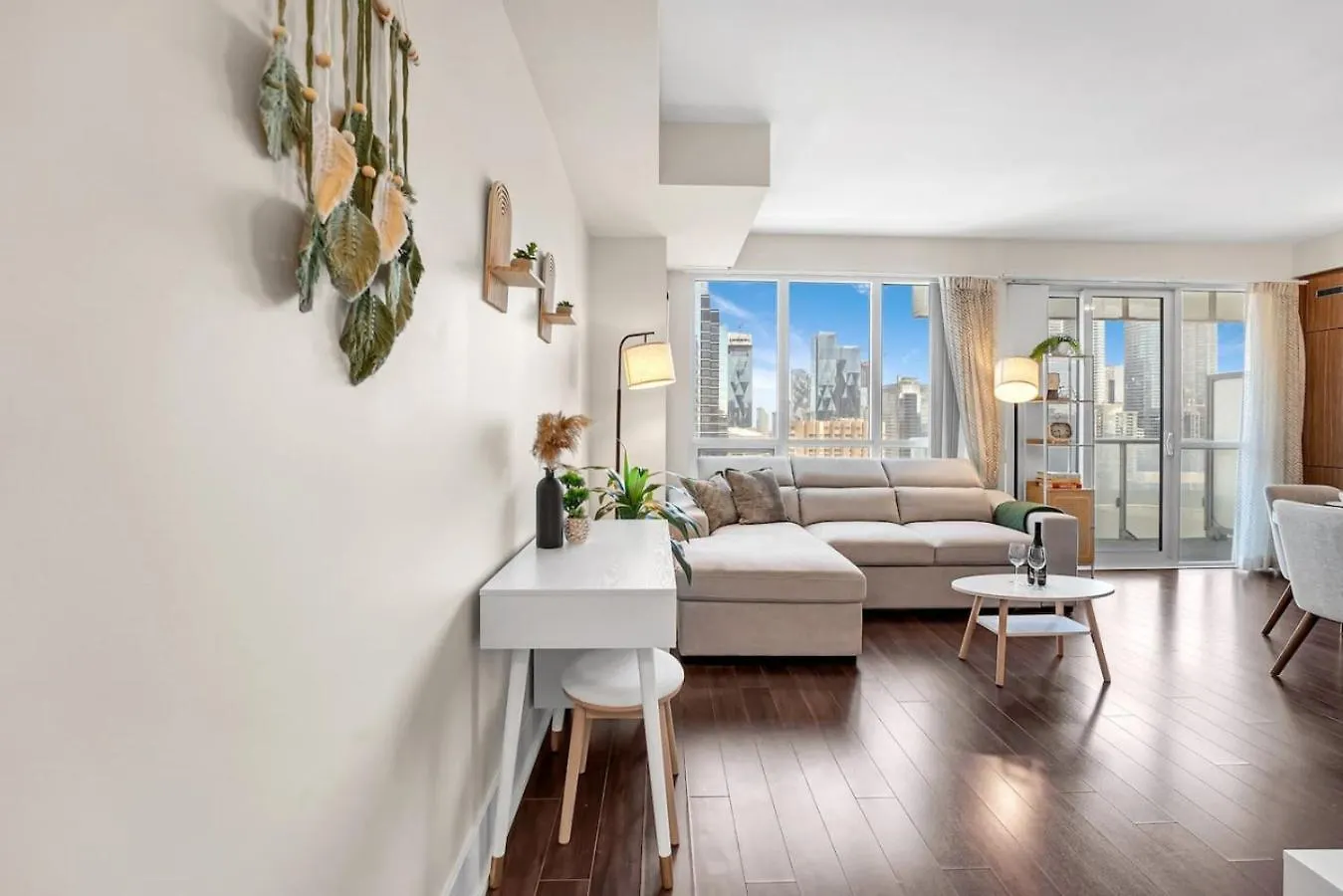 Boho 2Bdrm Sleeps 6 Near Rogers Mtcc Union Cn Tower Villa Toronto Holiday home