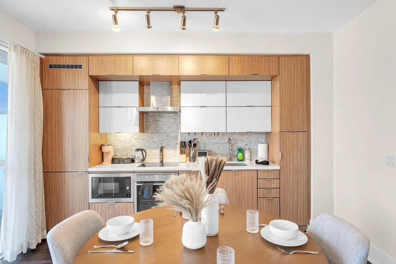 Boho 2Bdrm Sleeps 6 Near Rogers Mtcc Union Cn Tower Villa Toronto 0*,
