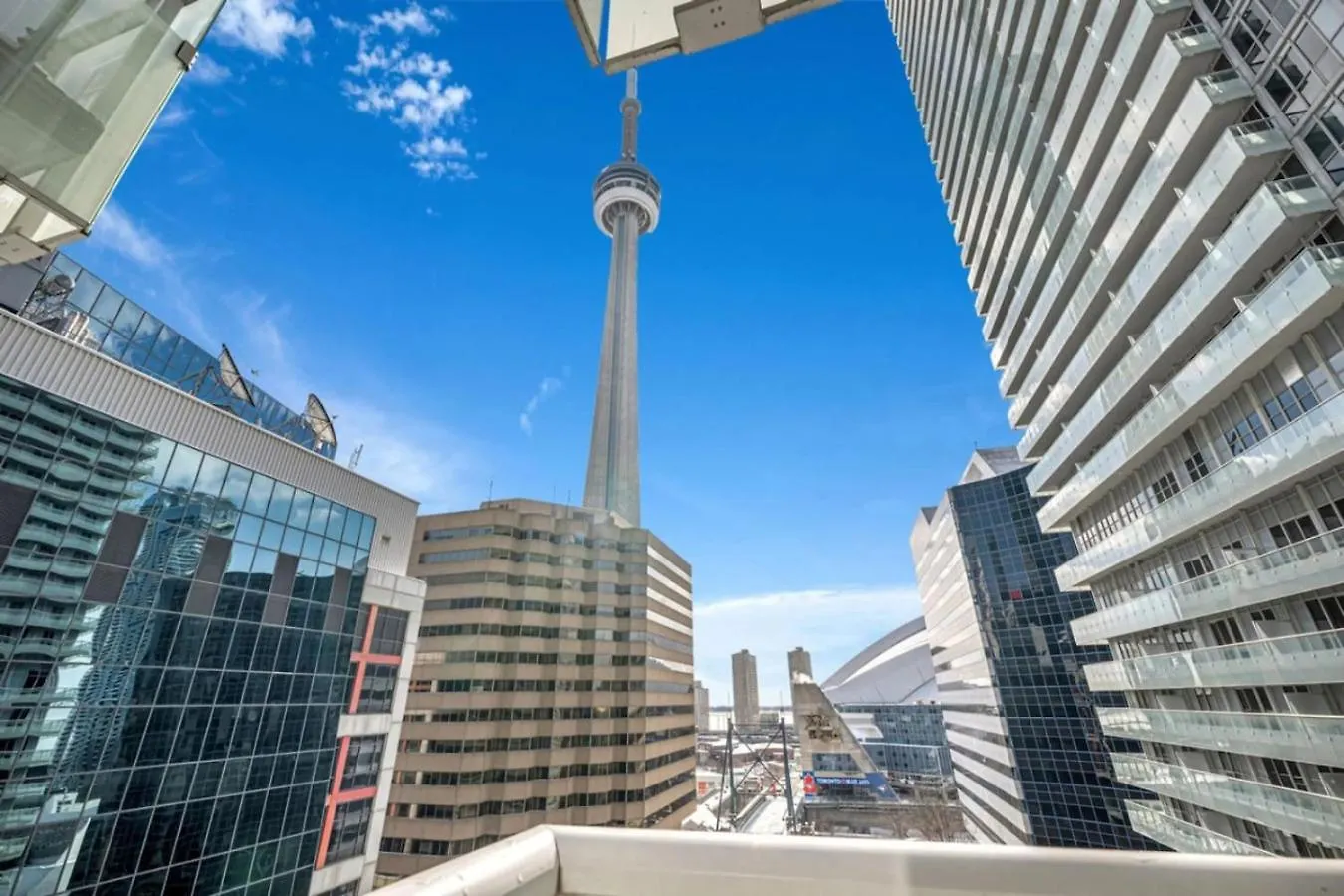 Holiday home Boho 2Bdrm Sleeps 6 Near Rogers Mtcc Union Cn Tower Villa Toronto Canada